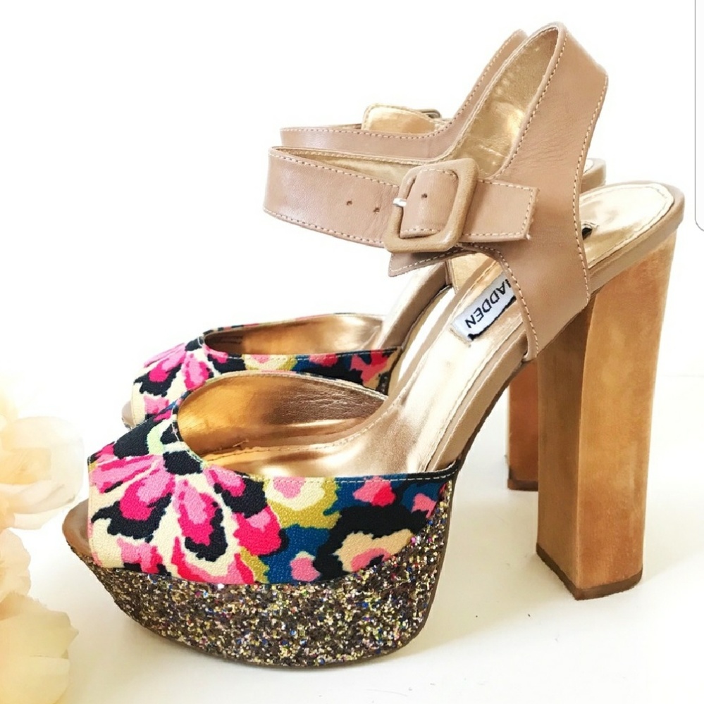 🚫SOLD on merc 🚫